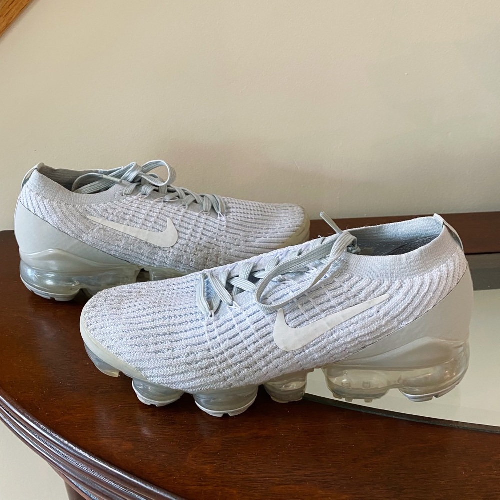Nike Air VaporMax Flyknit Sneakers